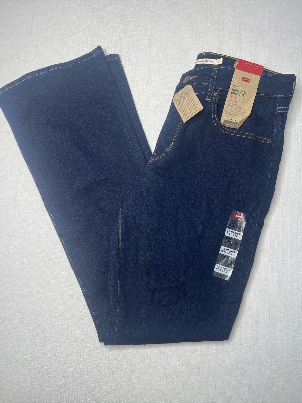 Levi’s 725 High-Rise Bootcut Womens Dark Wash Jeans (12) NWT